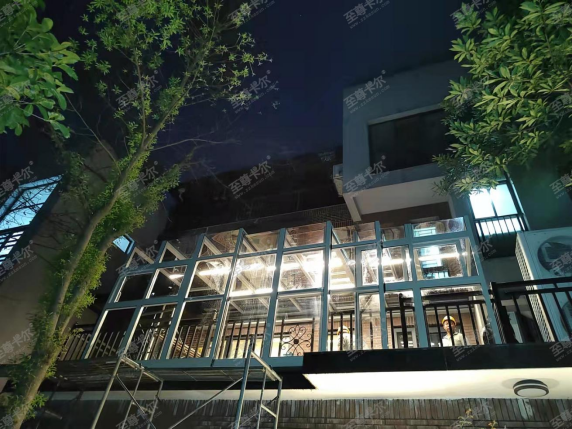 庭院露台装修方案怎么选，移动阳光房考虑一下|至尊卡尔阳光房