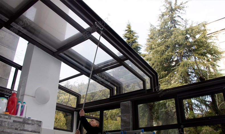 阳光房装修篇——阳光房天窗如何设计？阳光房开天窗的作用|至尊卡尔阳光房