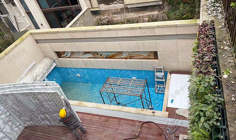 泳池顶棚安装设计方案怎么选？来看看别人家的泳池顶棚。|至尊卡尔阳光房