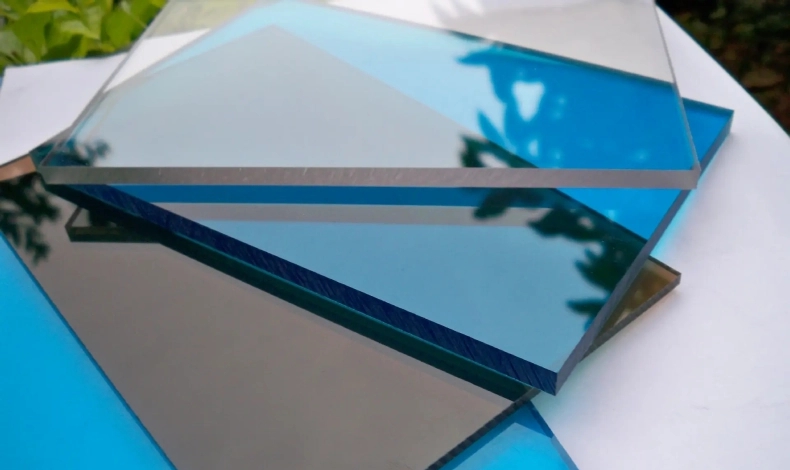 代替玻璃的阳光房材料是什么？聚碳酸酯板
