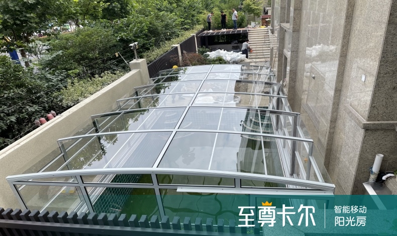 楼顶透明材料哪种好