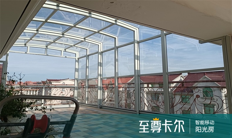 伸缩阳光房多少钱一平方